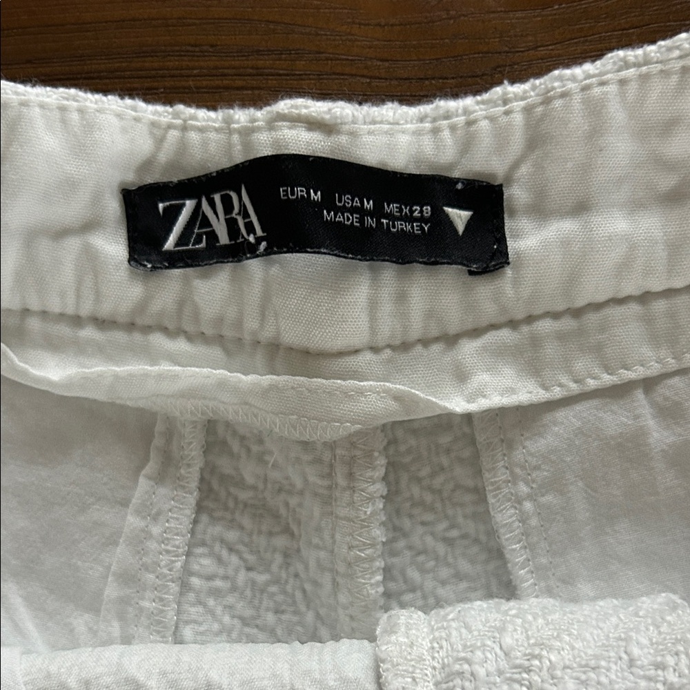 Zara Patterned Frayed Hem Shorts - Picture 2 of 4